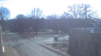 Weather camera view of Current River Career Center.