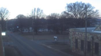 Weather camera view of Current River Career Center.