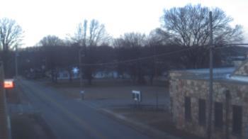 Weather camera view of Current River Career Center.