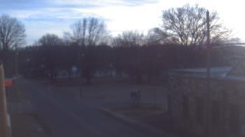 Weather camera view of Current River Career Center.