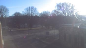 Weather camera view of Current River Career Center.