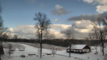 Weather camera view of Dodon Vineyards.