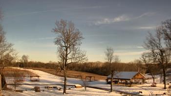 Weather camera view of Dodon Vineyards.
