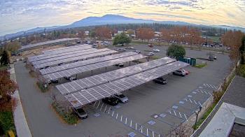 Weather camera view of Diablo Valley College.