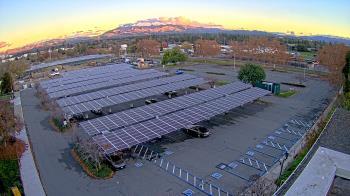 Weather camera view of Diablo Valley College.
