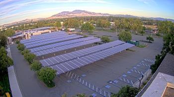 Weather camera view of Diablo Valley College.
