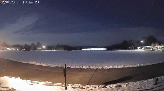 Weather camera view of The Oaks.