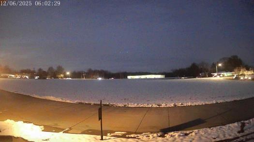 Weather camera view of The Oaks.