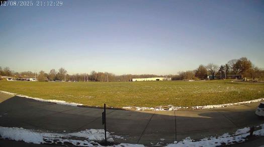 Weather camera view of The Oaks.