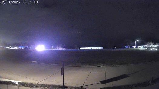 Weather camera view of The Oaks.