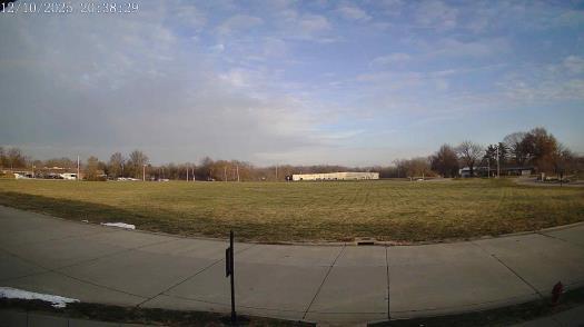 Weather camera view of The Oaks.