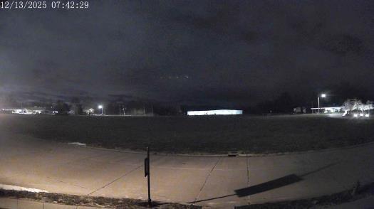 Weather camera view of The Oaks.