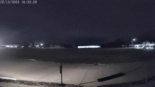 Weather camera view of The Oaks.