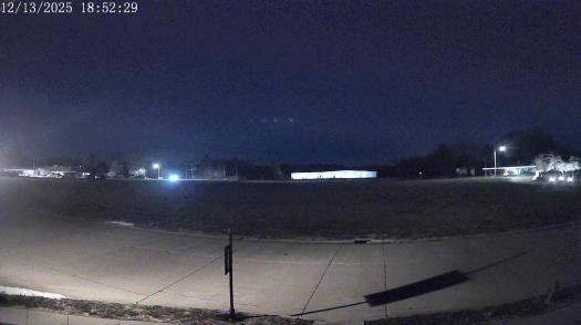 Weather camera view of The Oaks.