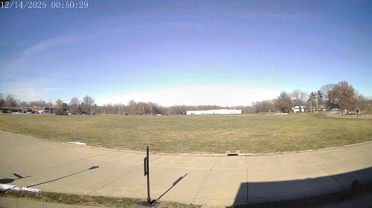 Weather camera view of The Oaks.