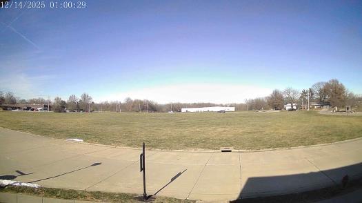 Weather camera view of The Oaks.