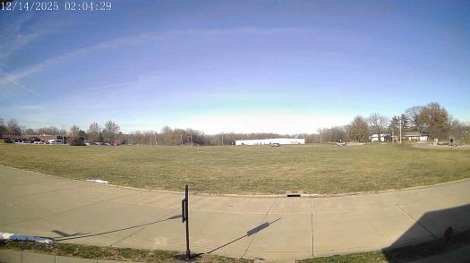 Weather camera view of The Oaks.