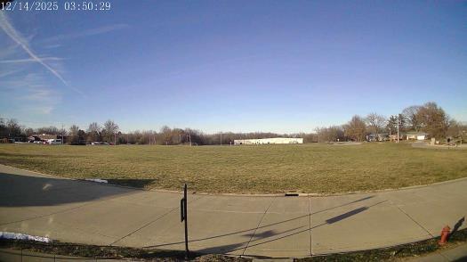 Weather camera view of The Oaks.