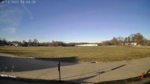 Weather camera view of The Oaks.