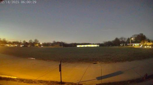 Weather camera view of The Oaks.