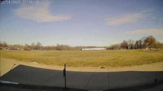 Weather camera view of The Oaks.