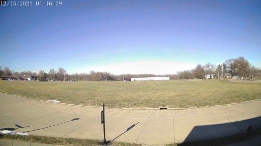 Weather camera view of The Oaks.