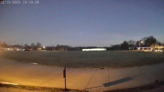 Weather camera view of The Oaks.