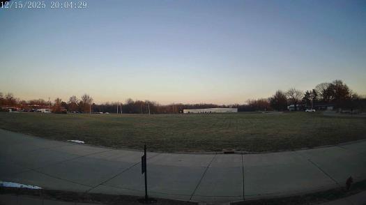 Weather camera view of The Oaks.