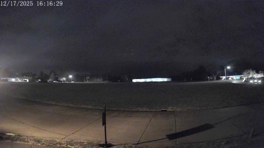 Weather camera view of The Oaks.