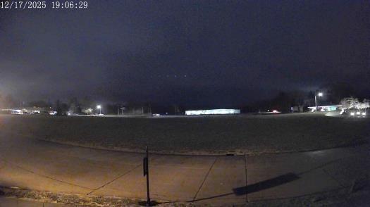Weather camera view of The Oaks.