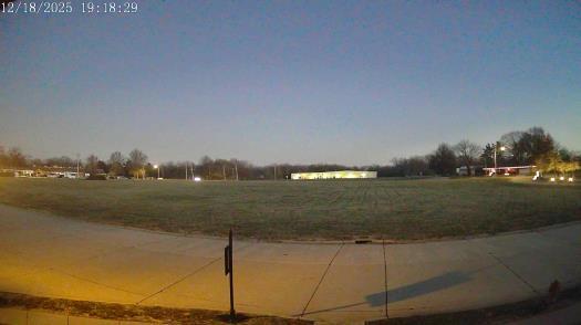 Weather camera view of The Oaks.