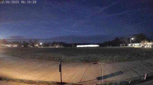 Weather camera view of The Oaks.