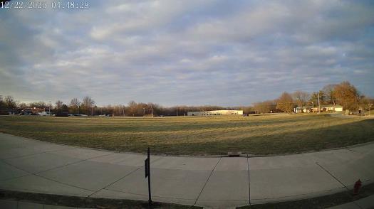 Weather camera view of The Oaks.