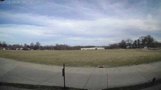 Weather camera view of The Oaks.