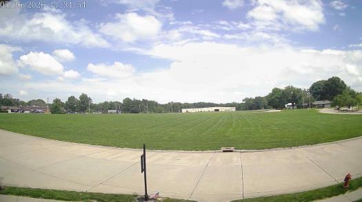 Weather camera view of The Oaks.
