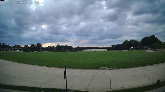 Weather camera view of The Oaks.