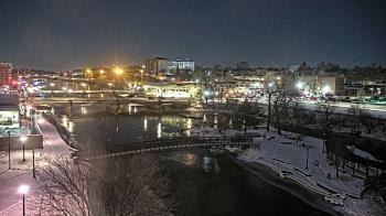 Weather camera view of City of Elgin.