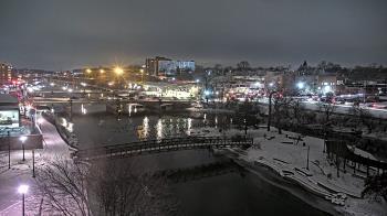 Weather camera view of City of Elgin.