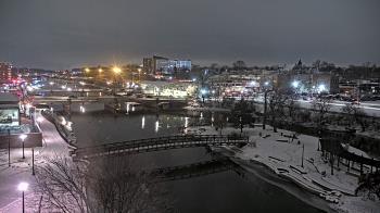 Weather camera view of City of Elgin.