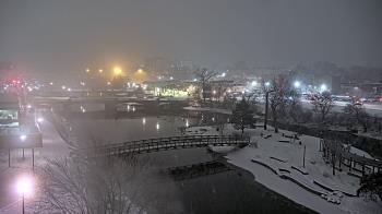 Weather camera view of City of Elgin.