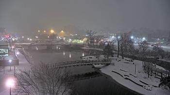 Weather camera view of City of Elgin.