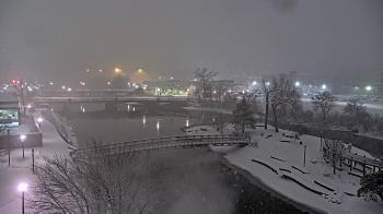 Weather camera view of City of Elgin.