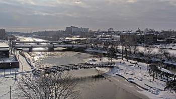 Weather camera view of City of Elgin.