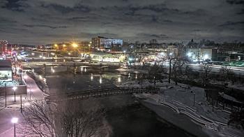 Weather camera view of City of Elgin.