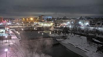 Weather camera view of City of Elgin.