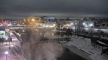 Weather camera view of City of Elgin.