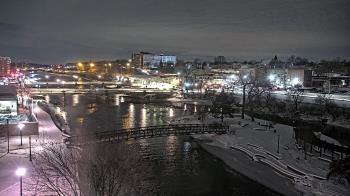 Weather camera view of City of Elgin.