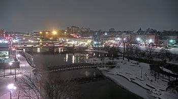 Weather camera view of City of Elgin.