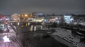 Weather camera view of City of Elgin.