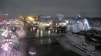 Weather camera view of City of Elgin.